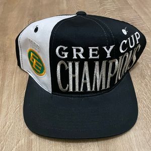 Vintage Starter SnapBack